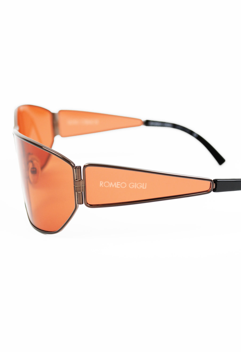 ROMEO GIGLI 1990'S EXTENDED LENS ORANGE SUNGLASSES