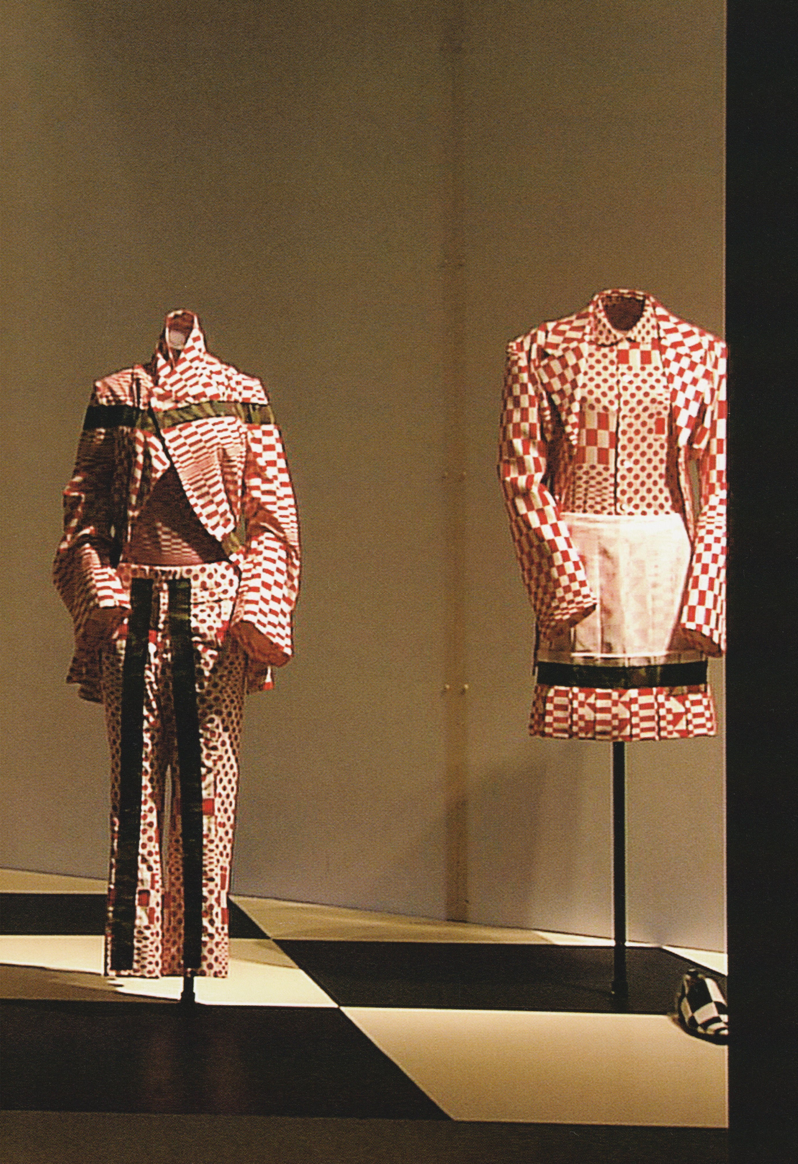 UNLIMITED COMME DES GARCONS 2005