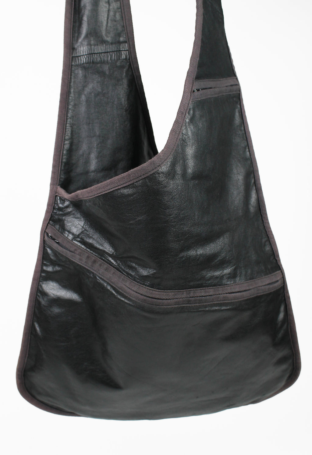 YOHJI YAMAMOTO Y'S LEATHER SLING BAG