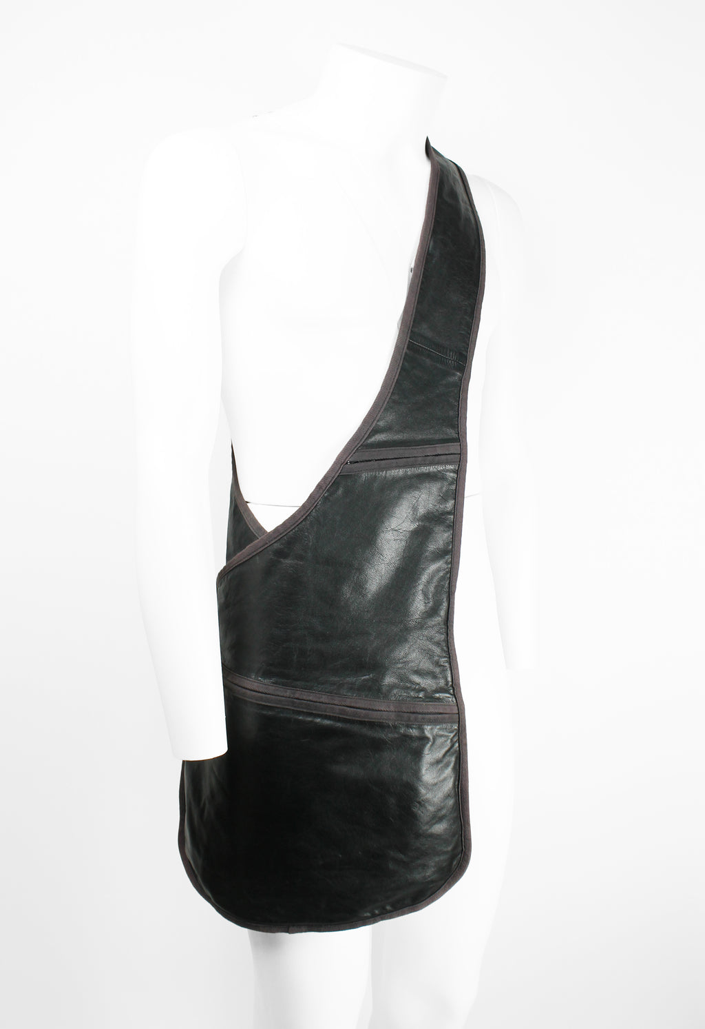 YOHJI YAMAMOTO Y'S LEATHER SLING BAG