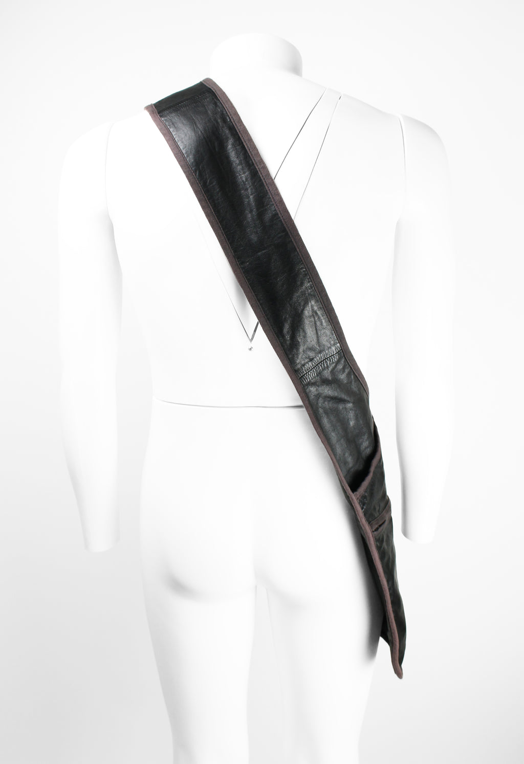YOHJI YAMAMOTO Y'S LEATHER SLING BAG