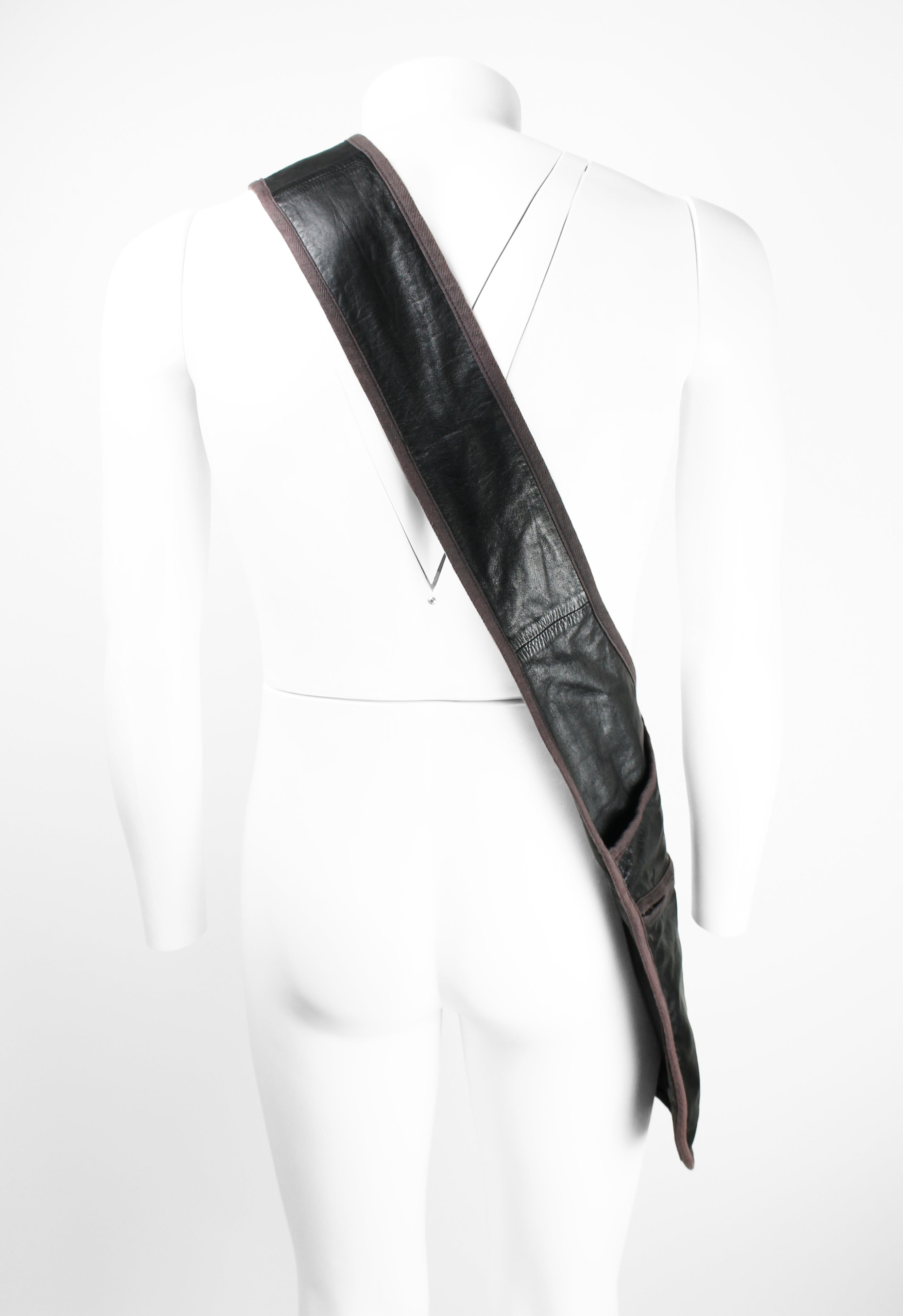 YOHJI YAMAMOTO Y'S LEATHER SLING BAG