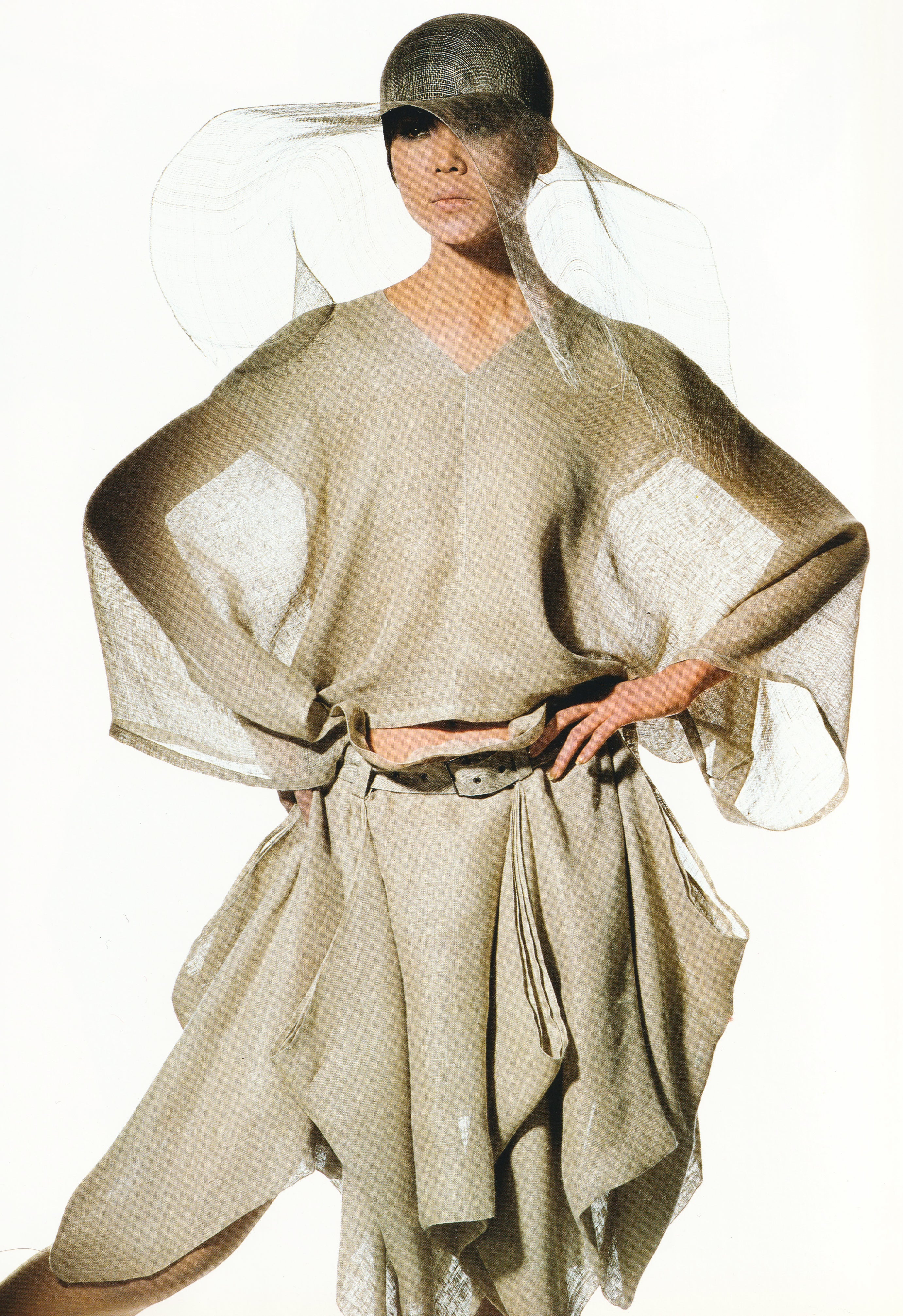 ISSEY MIYAKE PHOTOGRAPHS BY IRVING PENN 1988