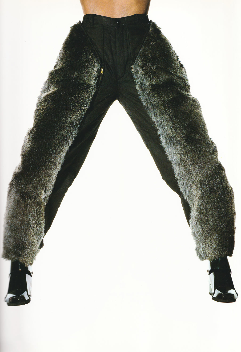 ISSEY MIYAKE PHOTOGRAPHS BY IRVING PENN 1988