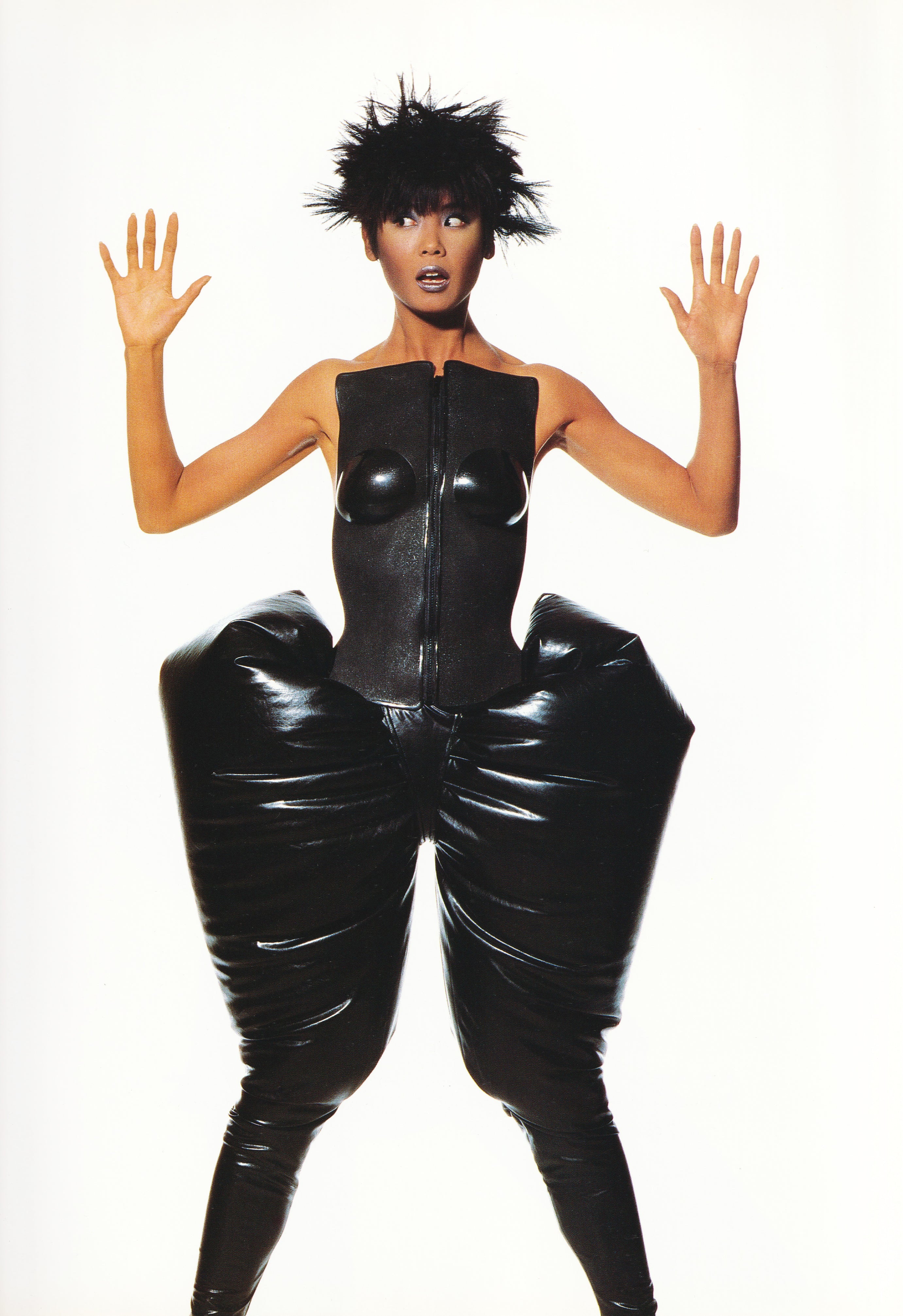 ISSEY MIYAKE PHOTOGRAPHS BY IRVING PENN 1988