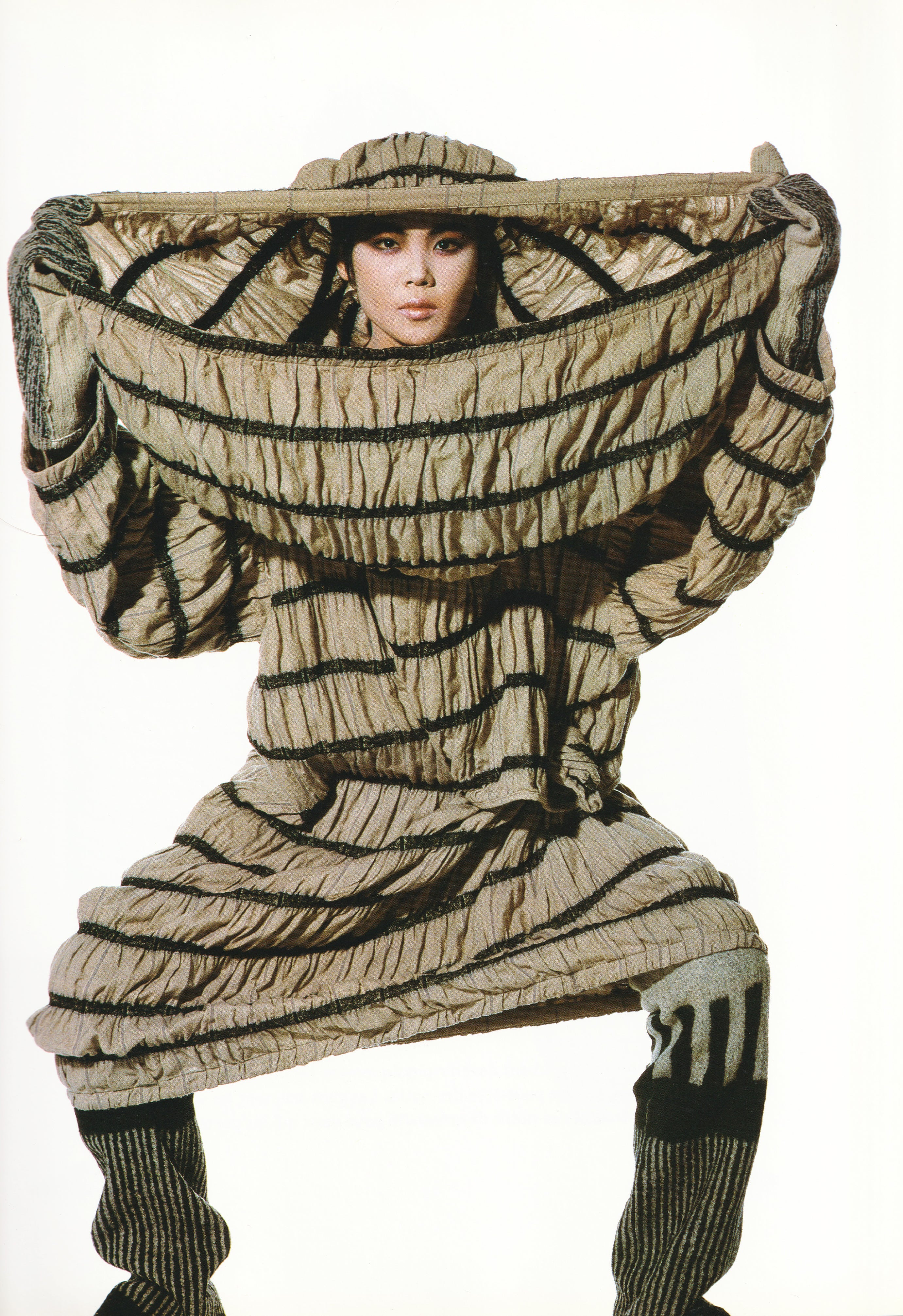 ISSEY MIYAKE PHOTOGRAPHS BY IRVING PENN 1988