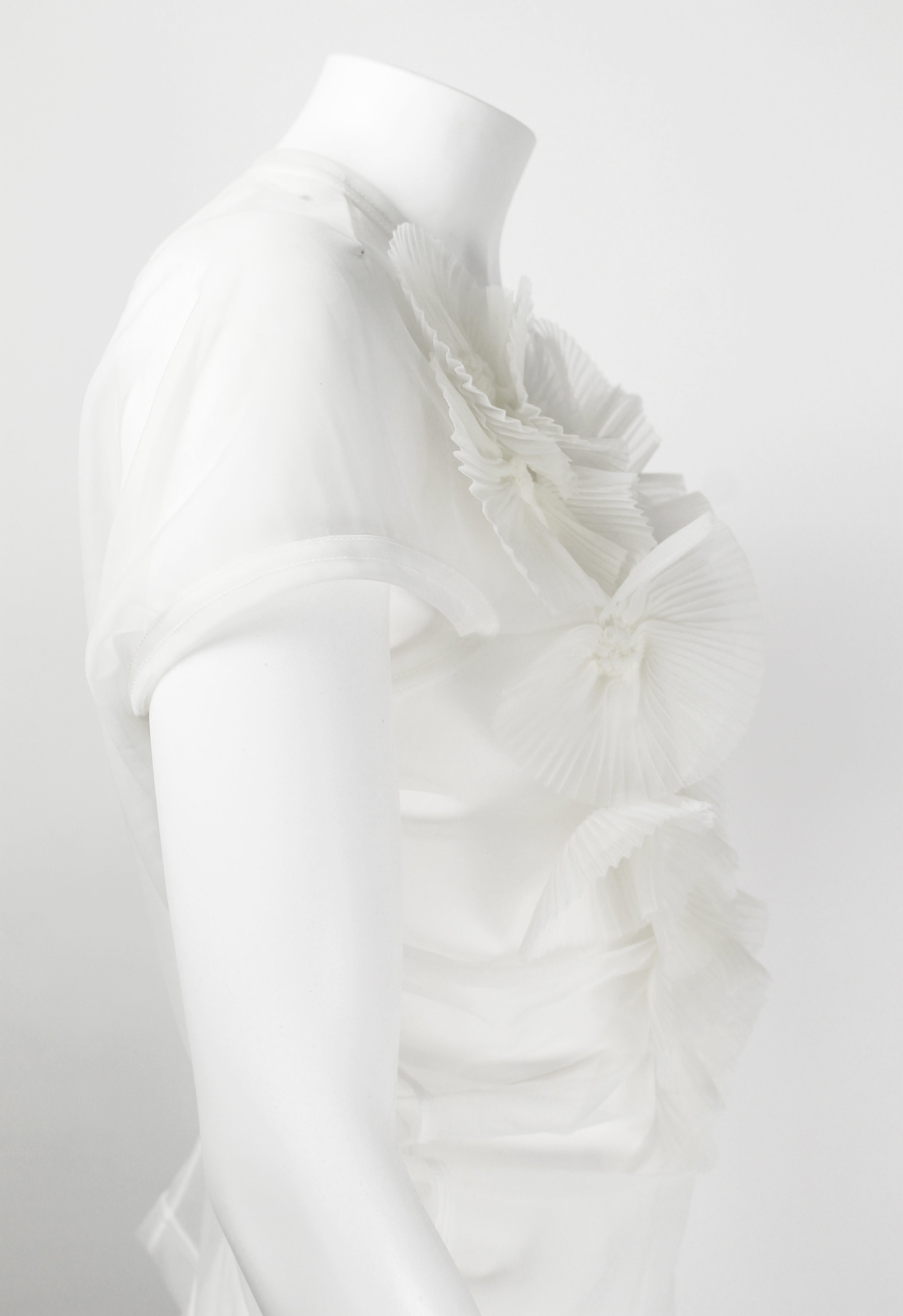 COMME DES GARCONS FW 1990 SHEER FLOWER APPLIQUE TOP – THE 543