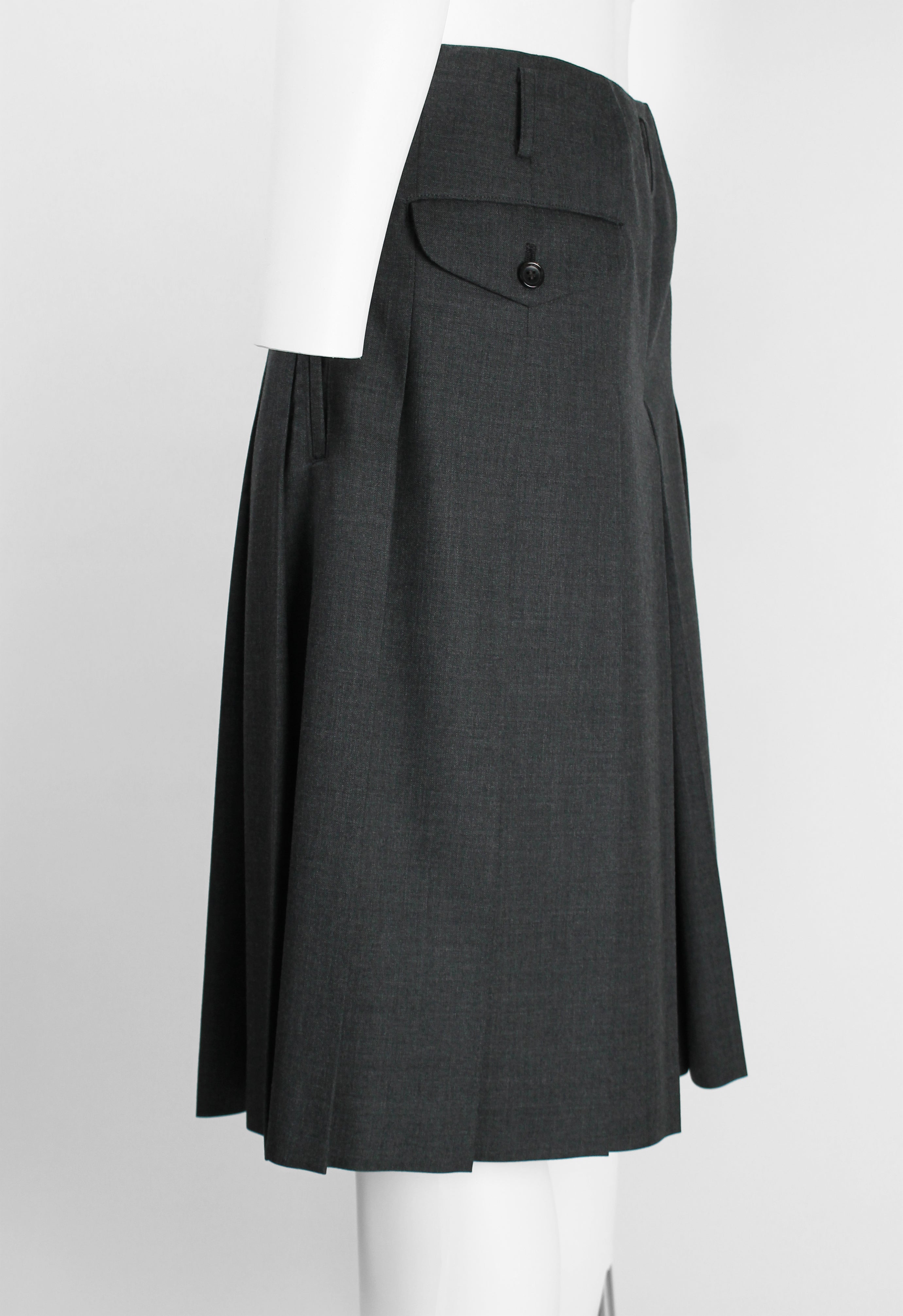 COMME DES GARCONS HOMME PLUS SS 2020 WIDE PLEATED SHORTS