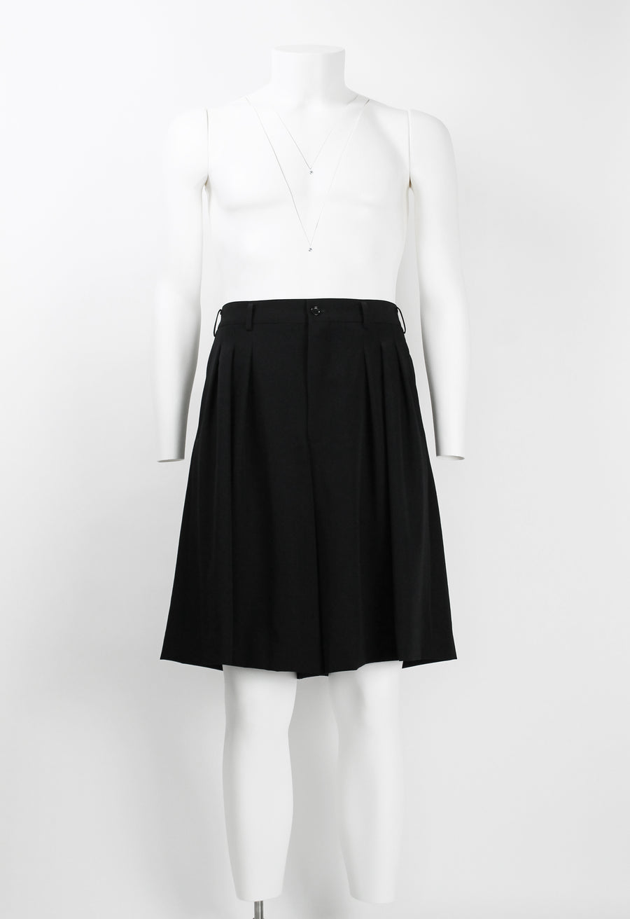 COMME DES GARCONS HOMME PLUS SS 2020 THREE PLEAT SHORTS – THE 543 