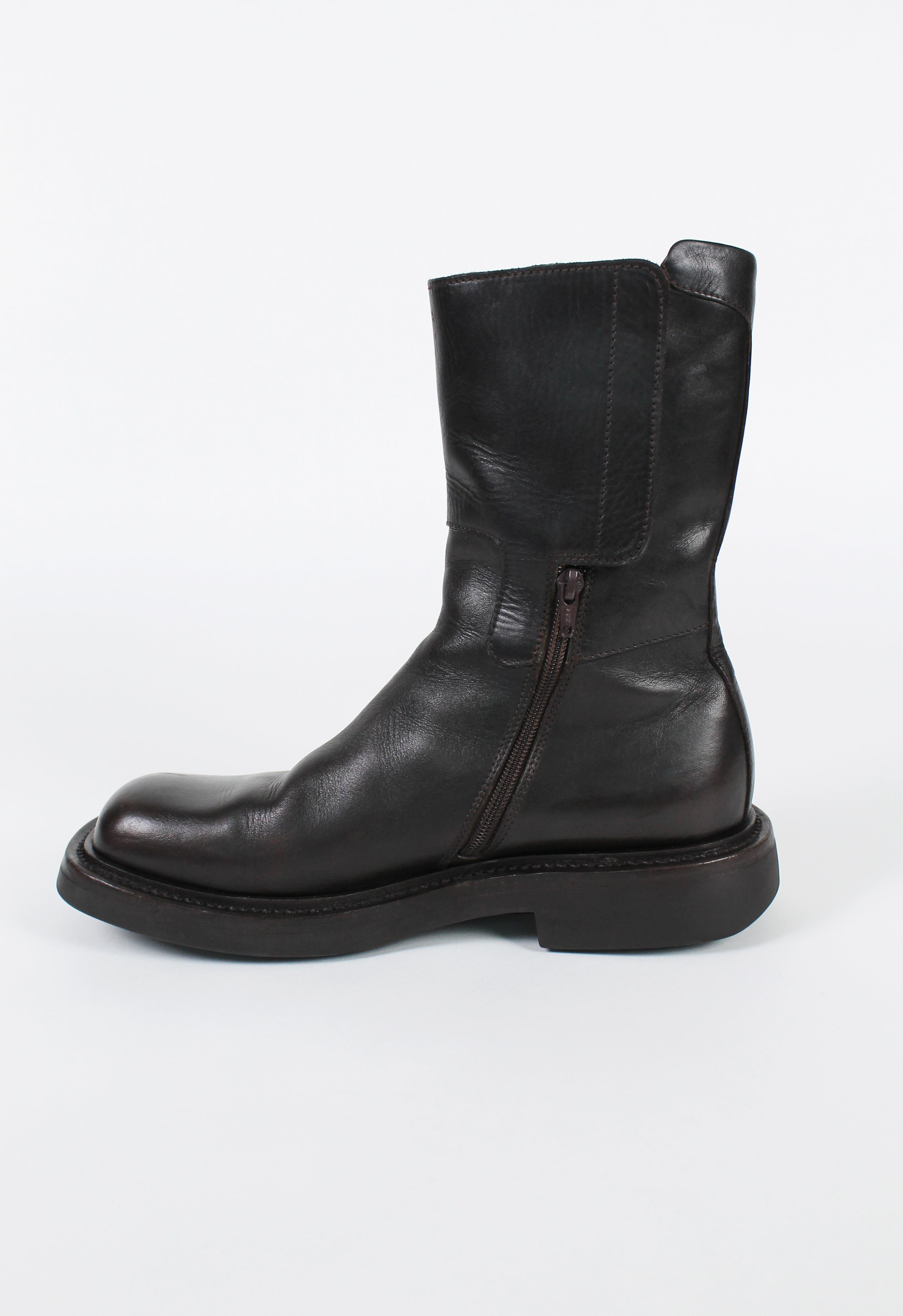 PRADA FW 1999 SQUARE TOE VELCRO BOOTS – THE 543