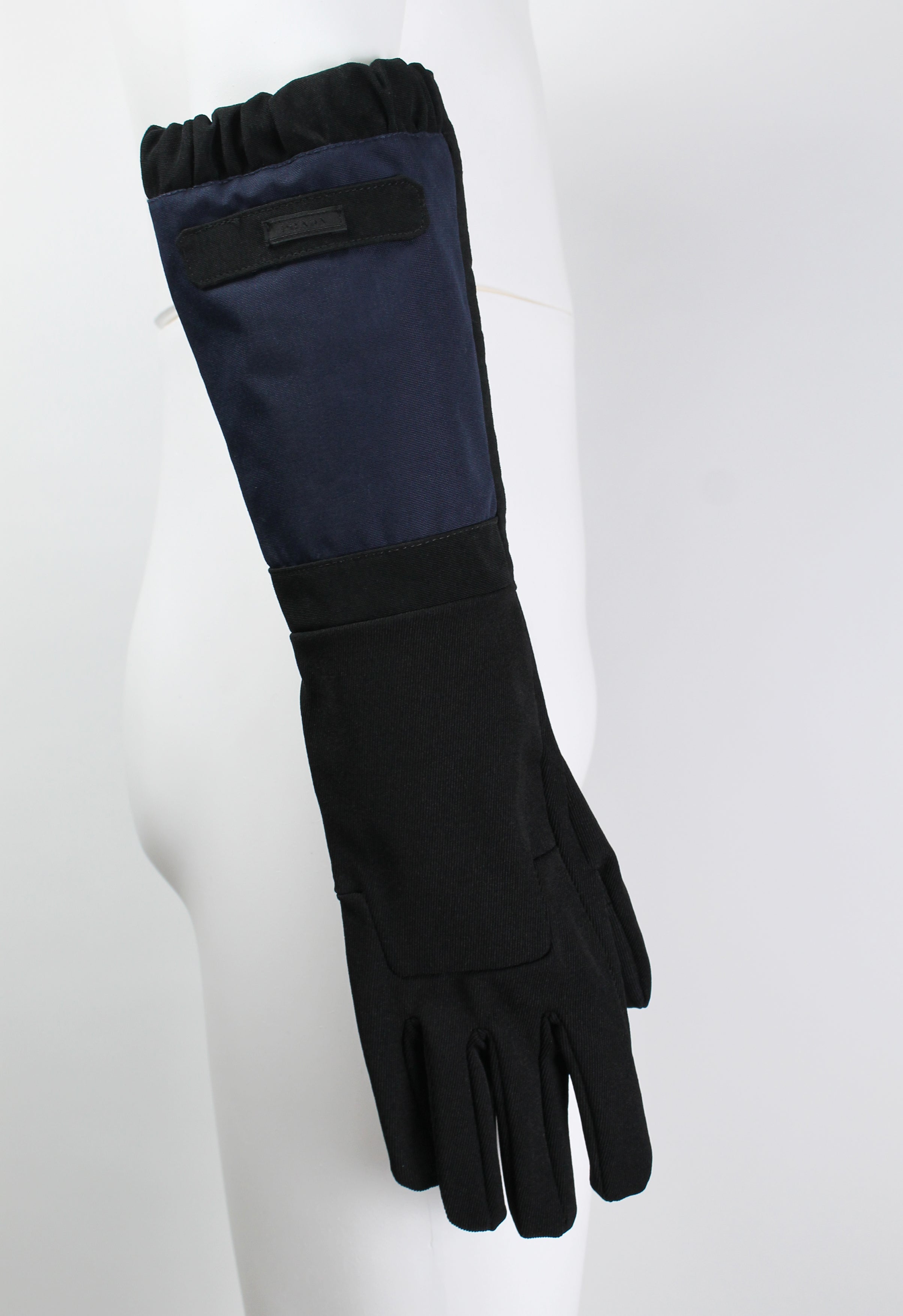 PRADA FW 2007 LONG NYLON GLOVES