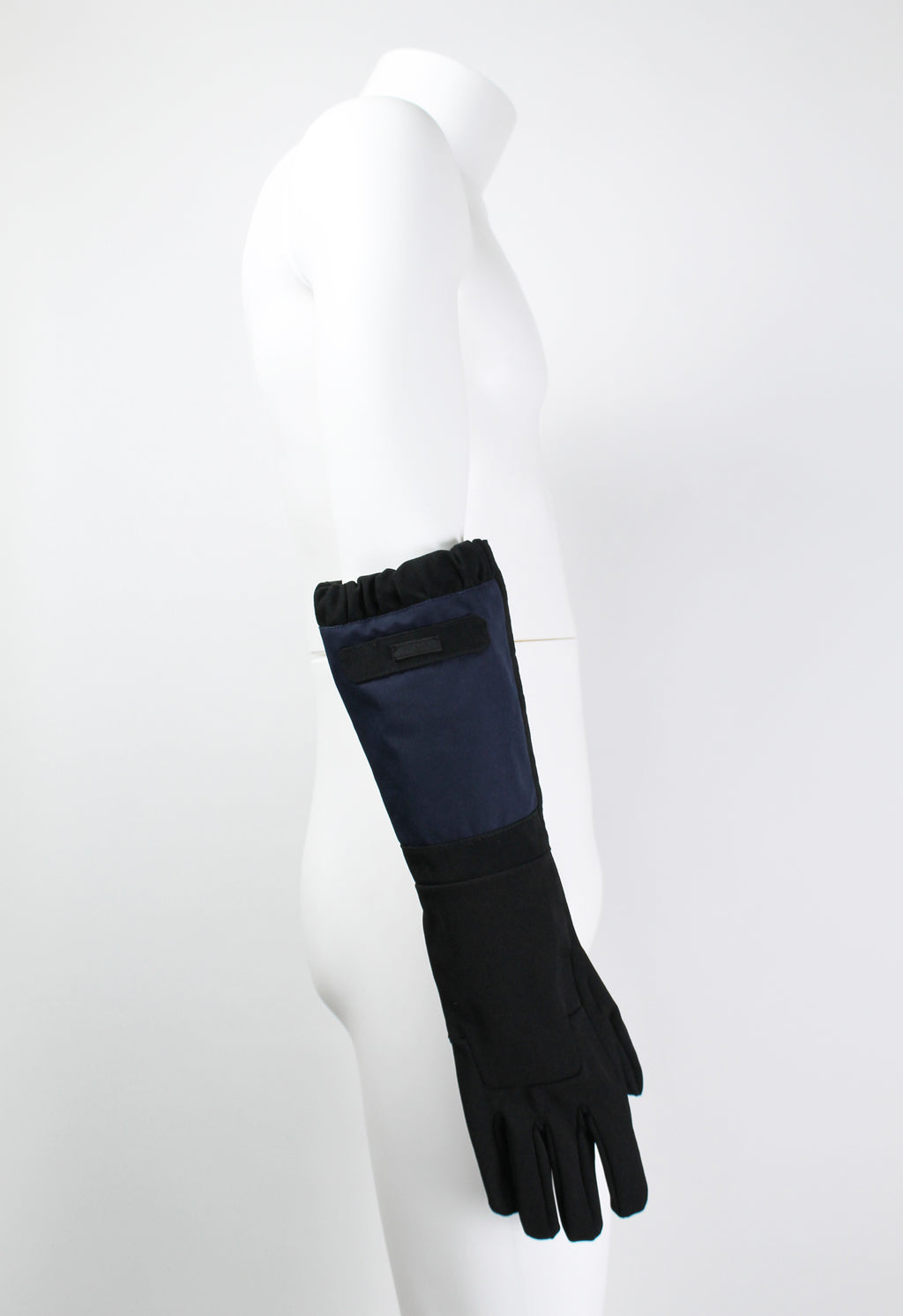 PRADA FW 2007 LONG NYLON GLOVES