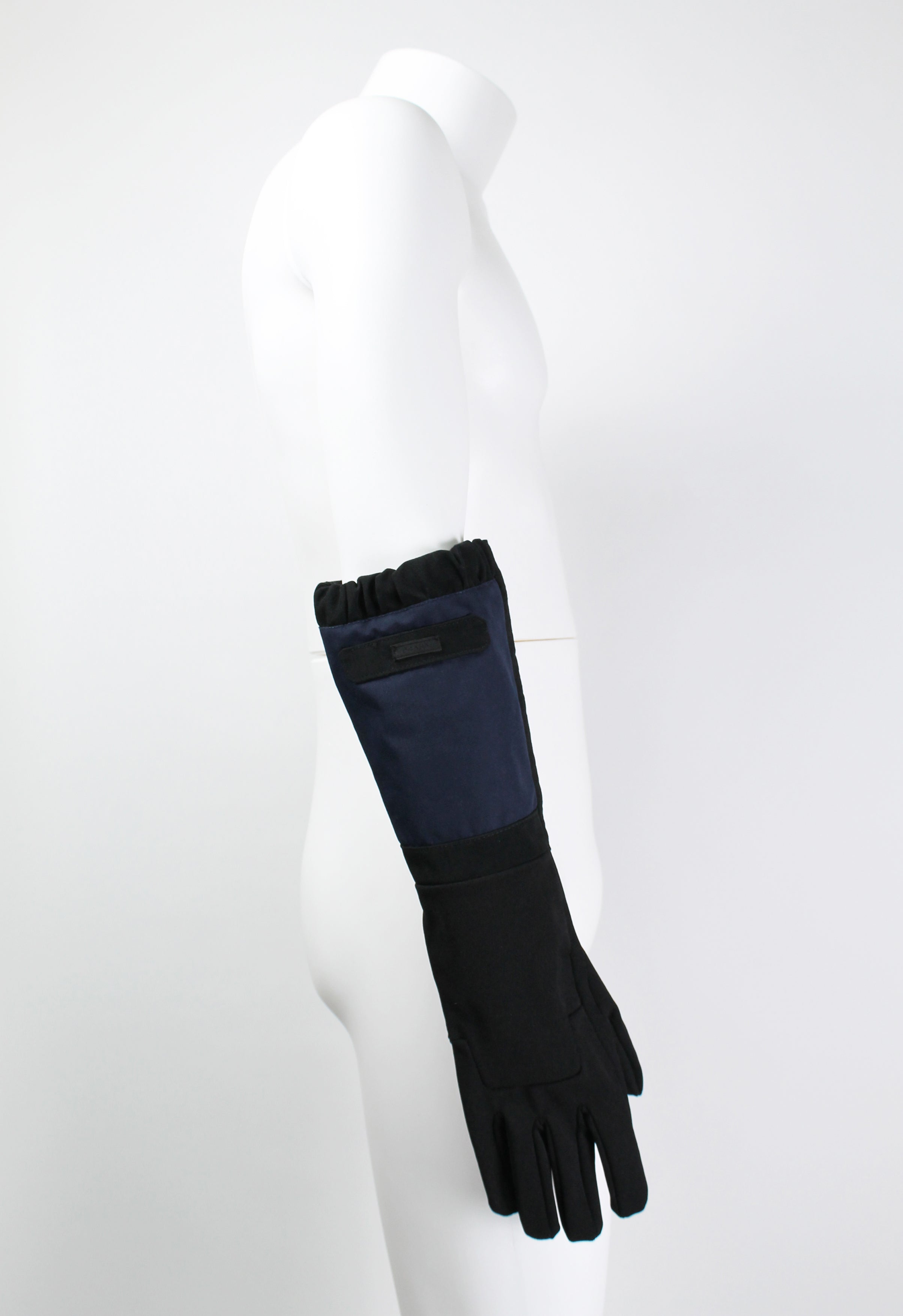 PRADA FW 2007 LONG NYLON GLOVES